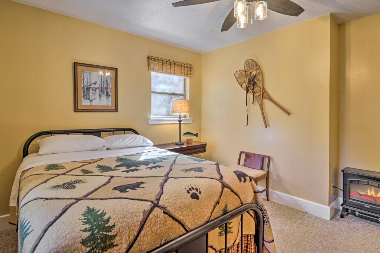 Villa Creekside Retreat With Deck, 18 Miles To Wolf Ridge Weaverville Exterior foto